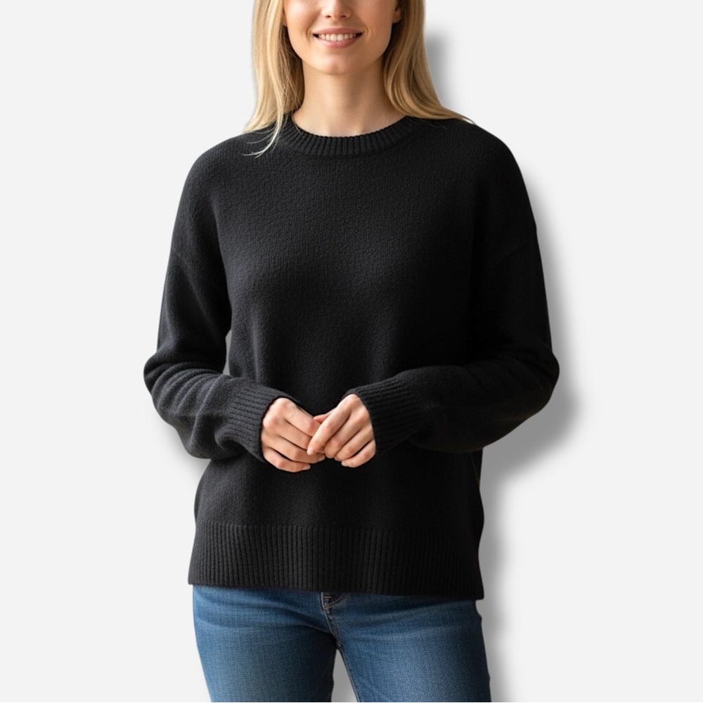 🌸New🌸 Double Zero Crew Neck Sweater Large Black